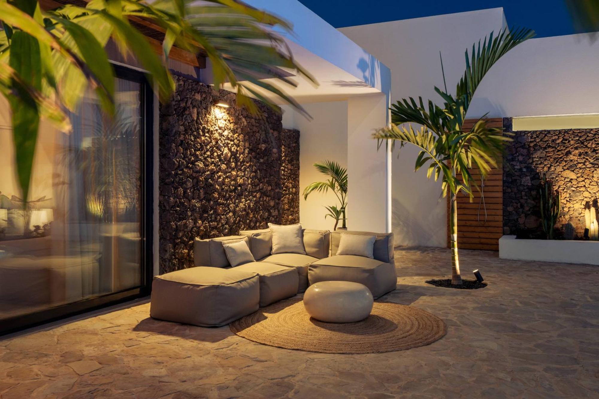 Villa Noma - Design Space With Pool In Corralejo Exterior foto